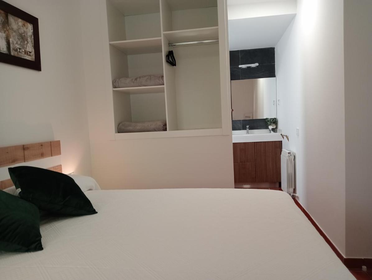 Apartamentos La Piedra En Pleno Centro Historico Con Dos Dormitorios Y Dos Banos Нахера Экстерьер фото