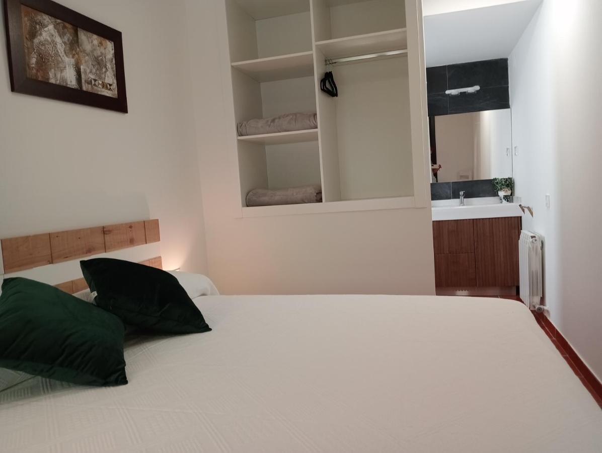Apartamentos La Piedra En Pleno Centro Historico Con Dos Dormitorios Y Dos Banos Нахера Экстерьер фото