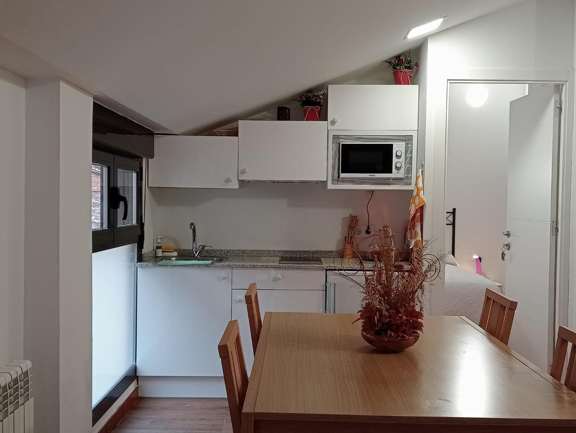 Apartamentos La Piedra En Pleno Centro Historico Con Dos Dormitorios Y Dos Banos Нахера Экстерьер фото